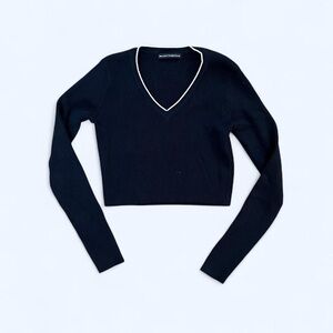 Navy Brandy Melville Cropped V-Neck